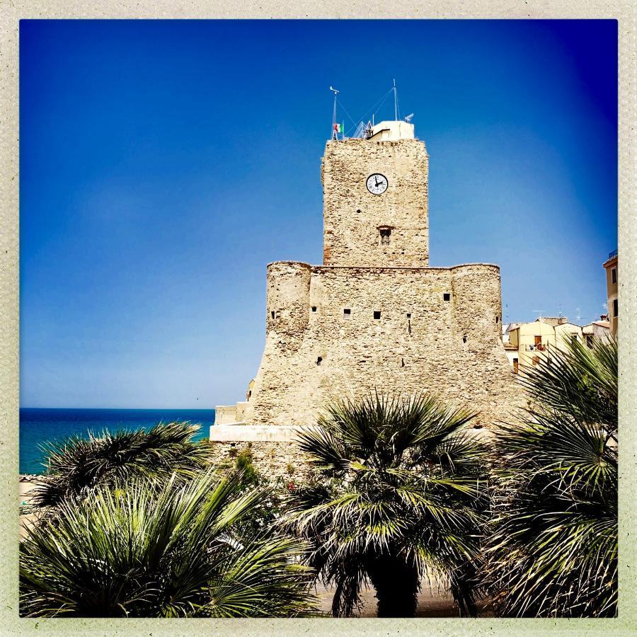 Termoli, Nel Cuore Del Centro Storico Villa Exterior photo